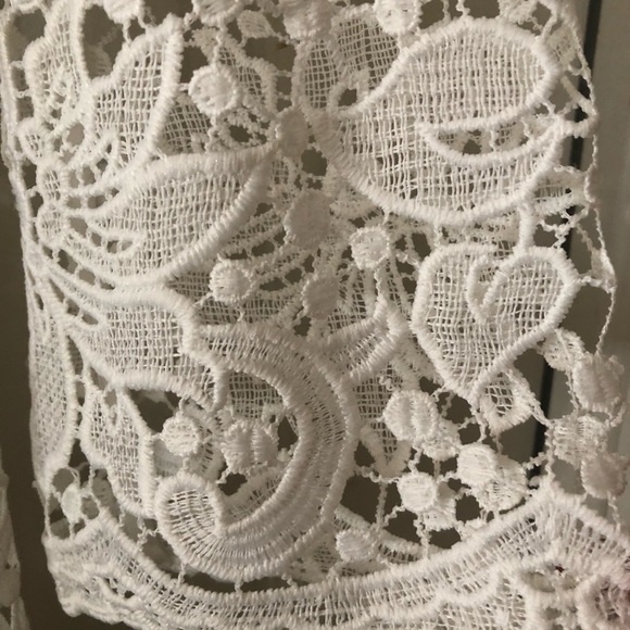 Ladies, Michael Kors, size M, soft white lace above the knee dress. - Picture 3 of 5